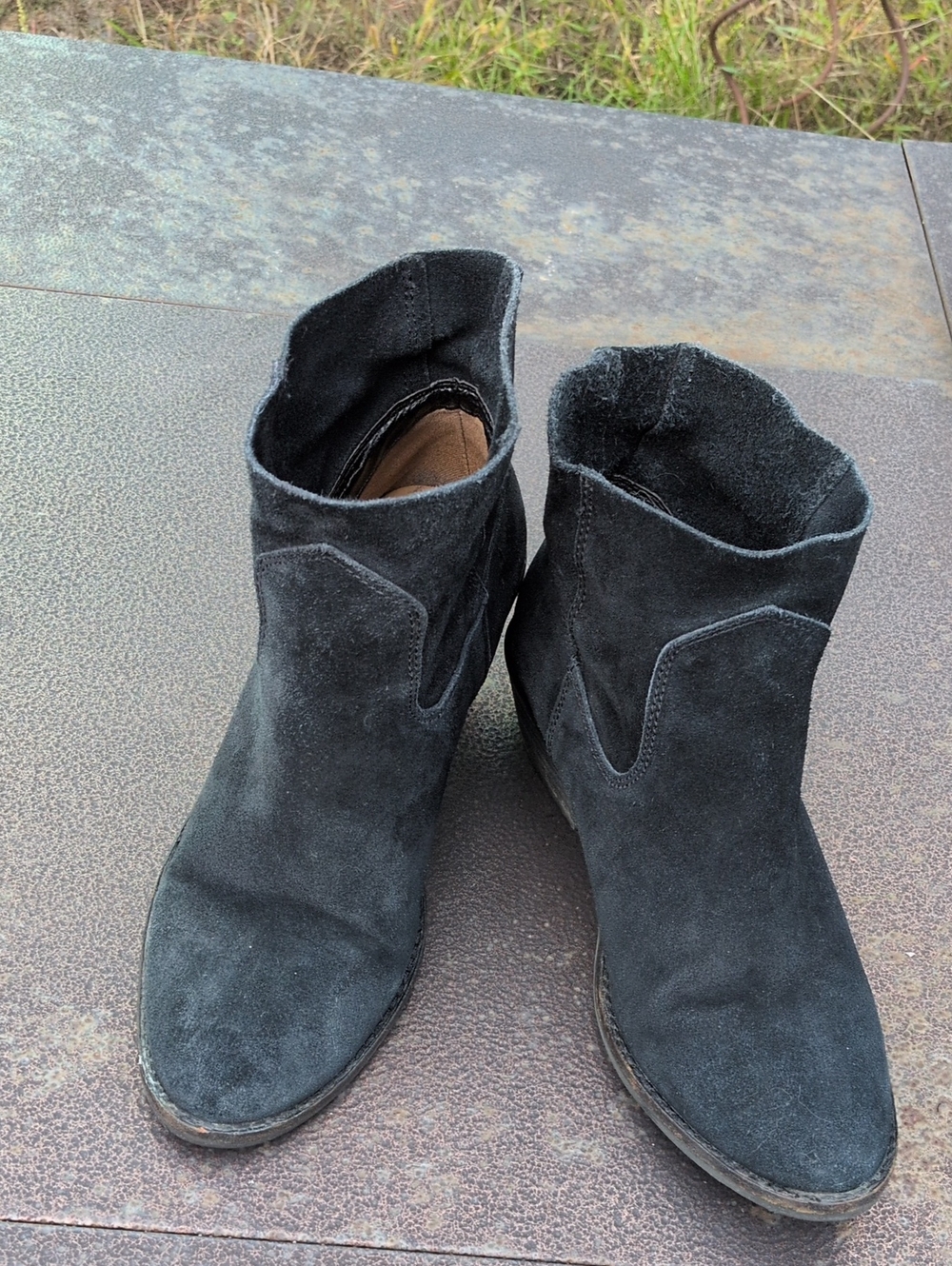 Dolce Vita Black Suede Ankle Booties